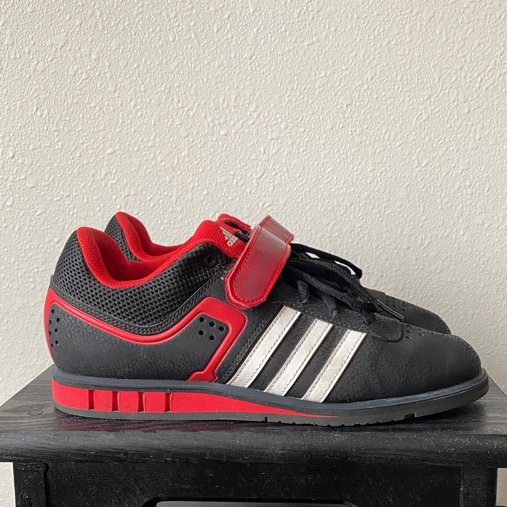 Adidas Powerlift 2.0 Weightlifting shoes black, white, & red Men 6.5 Women 7.5/8